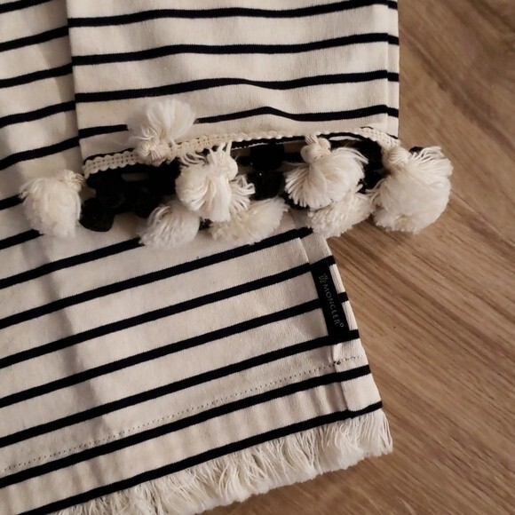 NWT Moncler Black Cream Stripe Feminine Luxury 3/4 Sleeve Cotton Top Size Small - Picture 3 of 5